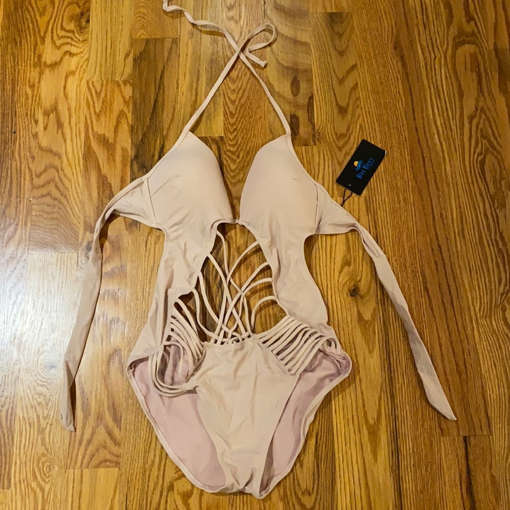 Light pink one peice bathing suit